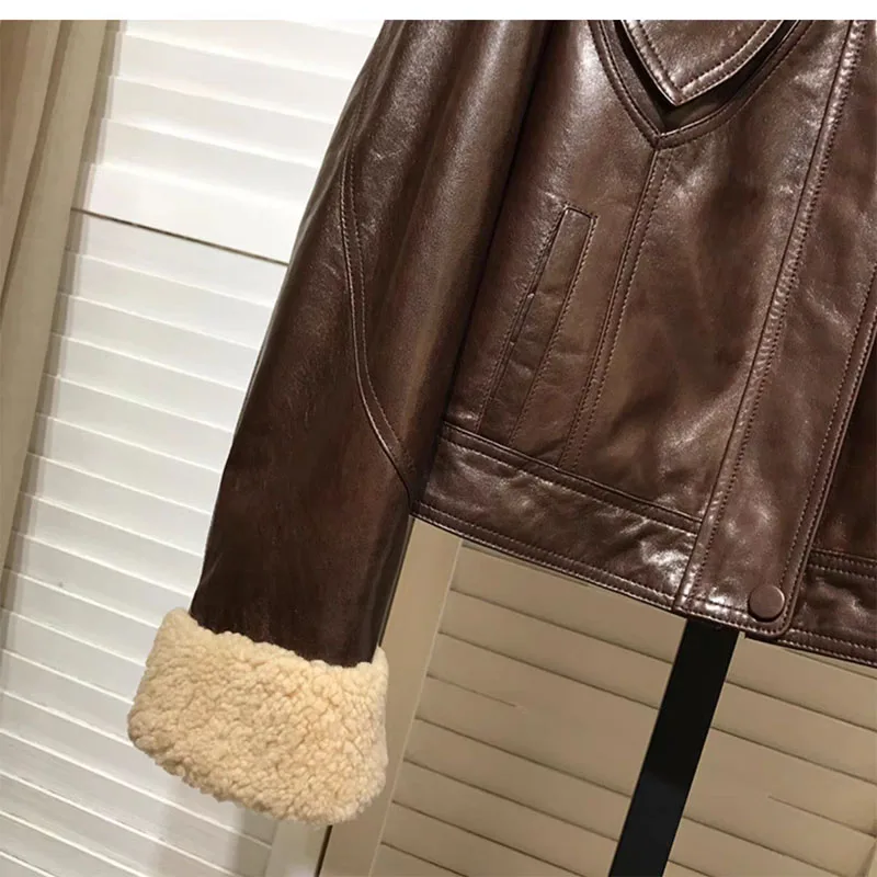 Genuine Leather Jacket With Wool Collar Short Length Women Coat Winter Thick Warm Female Clothes High Quality Pocket Decoration