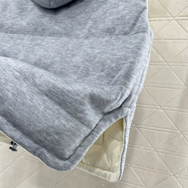 سترة نسائية قطنية عالية الجودة يمكن ارتداؤها على الوجهين مع غطاء محرك السيارة ملابس شتوية شعبية دافئة 25100968