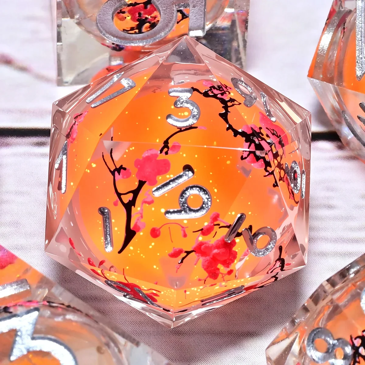 

Набор из 7 предметов, кубики из смолы DND для Dungeons And Dragons DND 5e, ролевая игра, настольная игра, настольные ролевые игральные кости, подарок на день рождения