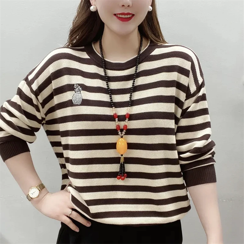 Women\'s Clothing 2023 Autumn Winter Fashion Striped Embroidery Loose T-shirts Female Casual Streetwear Round Neck Pullover Tops