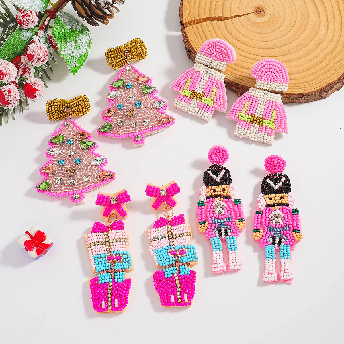 

Pink Rice Bead Cartoon Snowman Christmas Tree Earrings,Creative Fashionable Holiday Party Versatile Accessories Gift