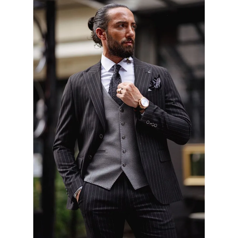 

Men's Suits Blazer Black Pinstripe Single Breasted Peak Lapel Jacket Pants Grey Vest 3 Piece Luxury Office Male Clothing Tailor