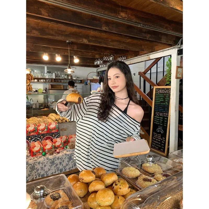 

Lightweight Sloping Shoulder Top Loose Casual Striped Long Sleeved T-shirt Women's Sun Protection Cover Shirt Female Clothing