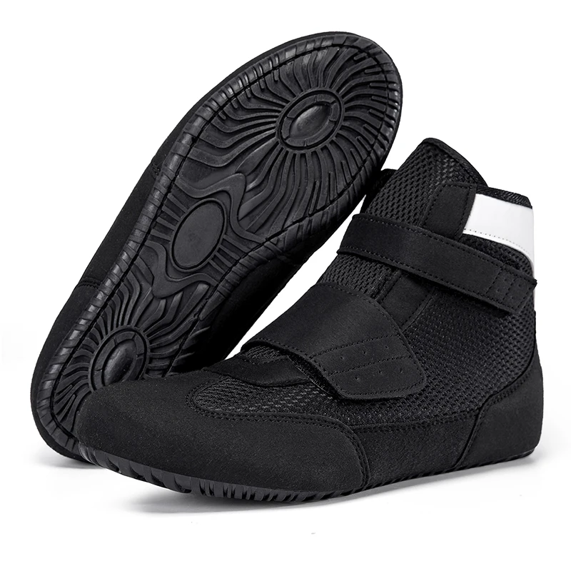 

Lightweight Black Kids Wrestling Shoes Outdoor Children Boxing Training Fighting Sneakers Ankle Boots for Boys Girls