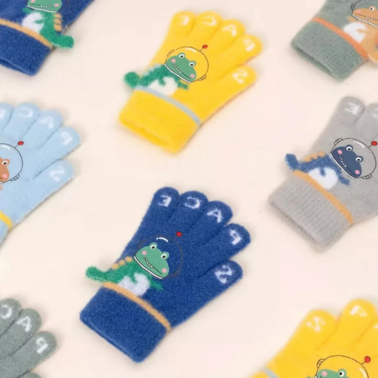 الكرتون ديناصور الطفل قفازات الشتاء محبوك القفازات الدافئة للبنين بنات يندبروف مكافحة البرد الاطفال قفازات كاملة الأصابع