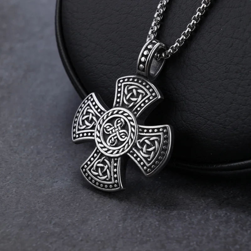 Copper electroplated with gold is a hot new item Celtic Cross Knot  Stainless steel pendant In-stock wholesale available, custom