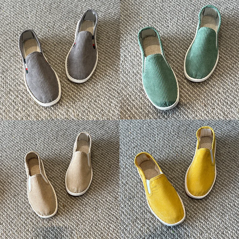 Spring and autumn solid color old Beijing cloth shoes men's corduroy breathable cloth shoes beef tendon sole Korean velvet model