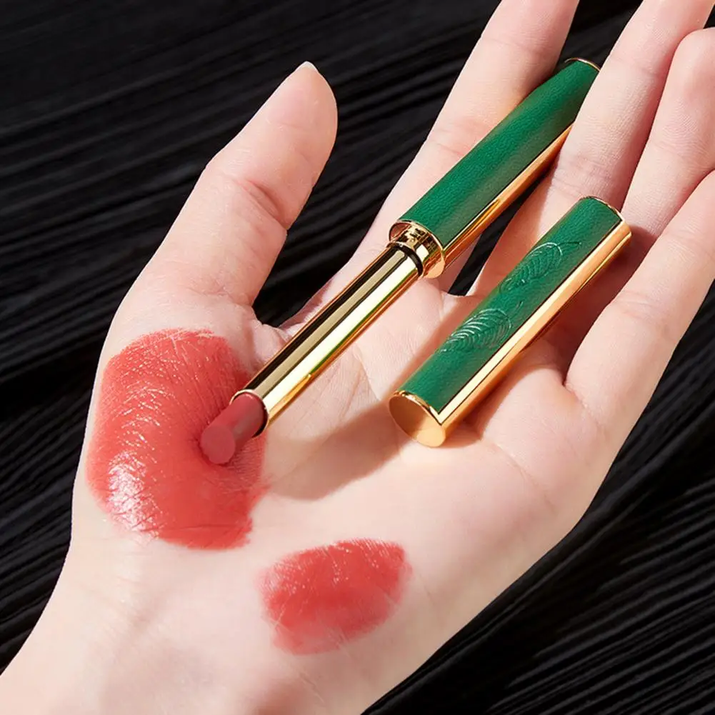 أحمر شفاه سجائر طبيعي ناعم للنساء ، عصا شفاه متطورة ، يدوم طويلاً ، أنيق ، غير لامع ، نسائي