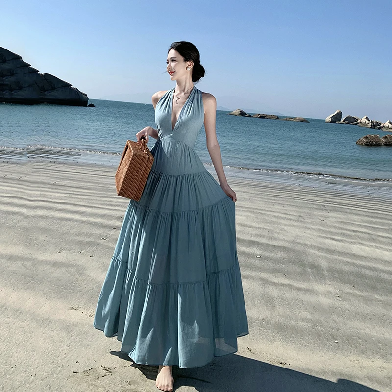 Spot Goods Super Fairy Beach Vacation Halter Dress for Women Summer Sanya Travel Outfit Photo Shoot Backless Beach Dress