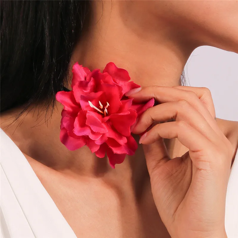 Aihua Sexy rote Samt-Choker-Halsketten für Frauen, Kristall-Herz-Halskette, Braut, Hochzeit, Party, Schmuck am Halskragen – Detail 13