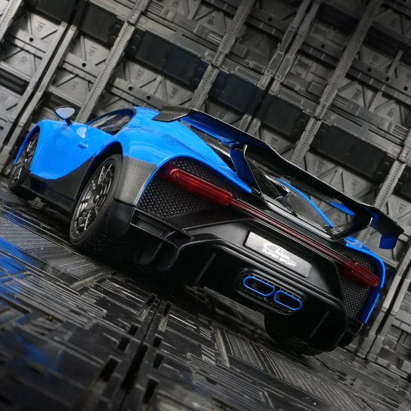 Simulação 1:18 modelo de carro de corrida em liga Bugatti Kailong com portas que podem ser abertas, grande carro com feedback de som e luz