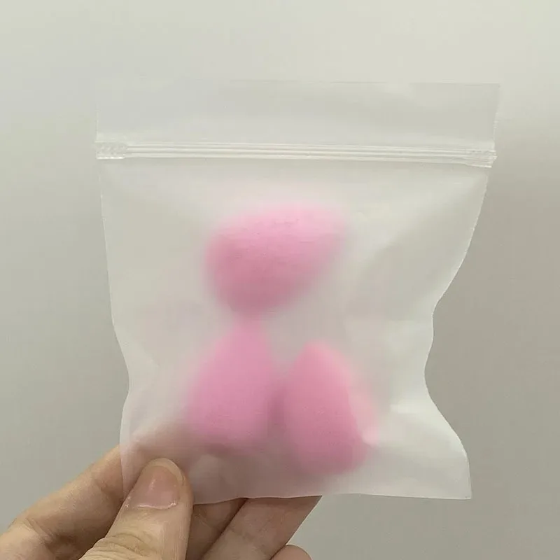 200 szt. Mini Gąbeczki do Makijażu z Własnym Logo, Kosmetyczne Puszki, Gąbki do Makijażu na Sucho i Mokro, Poduszeczki do Podkładu i Pudru, Akcesoria do Makijażu