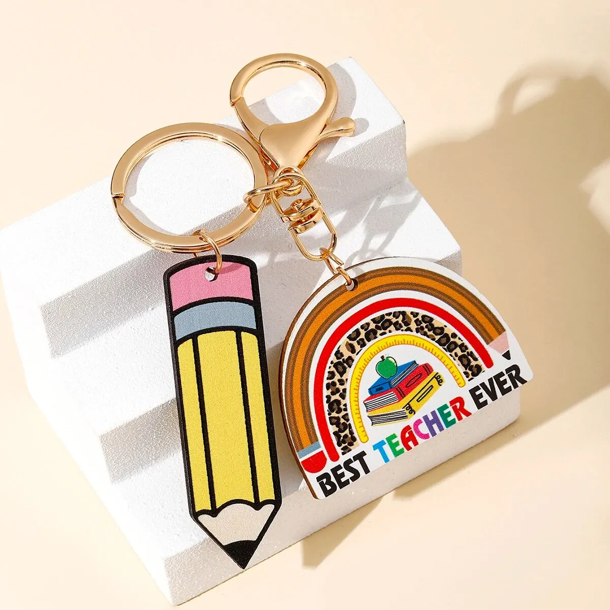 1Pc Fashion Personalized Creativity Teacher Keychain Rainbow Colorful Geometric Shape Pen Shape Teacher Wood Brand Keychain Bag