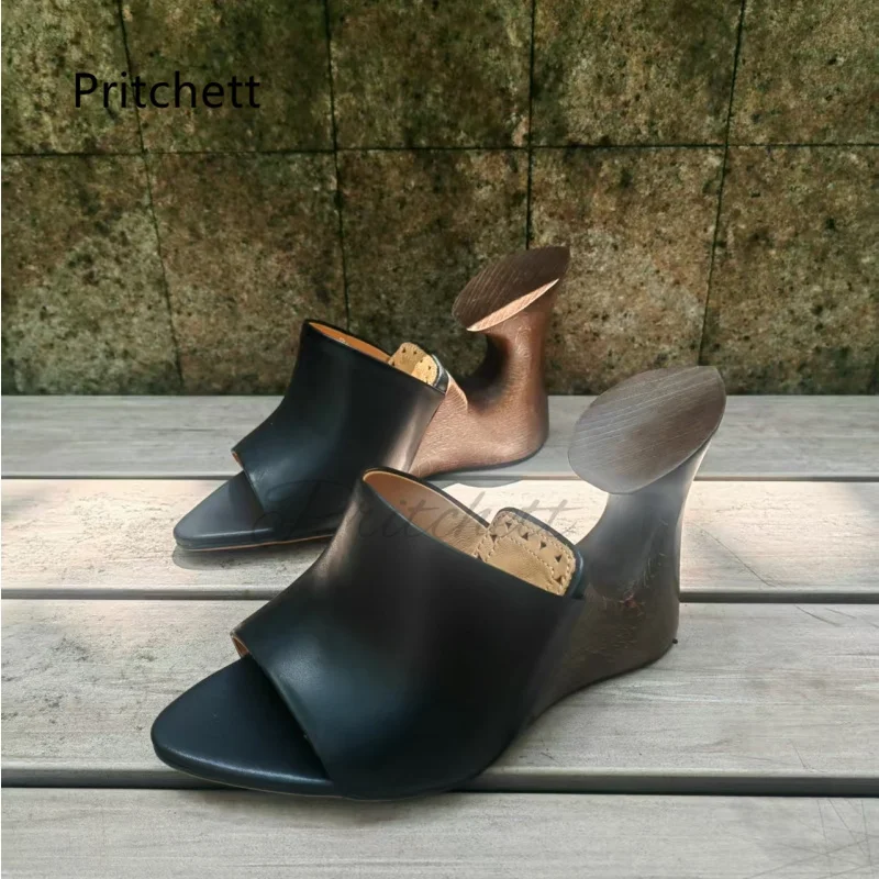 Zapatillas sin cordones de estilo extraño de madera para mujer, sandalias sexis de cuero negro con punta redonda abierta, tacones altos, novedad, medias zapatillas de pasarela