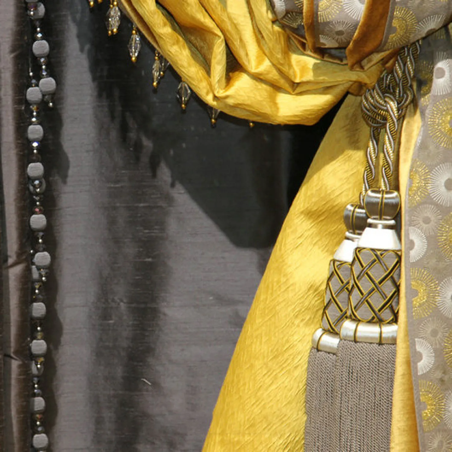 European Retro Style Curtain Tiebacks Tassel Pendant Tie for Hanging Curtains Home Decoration Accessories Handicrafts Fashion