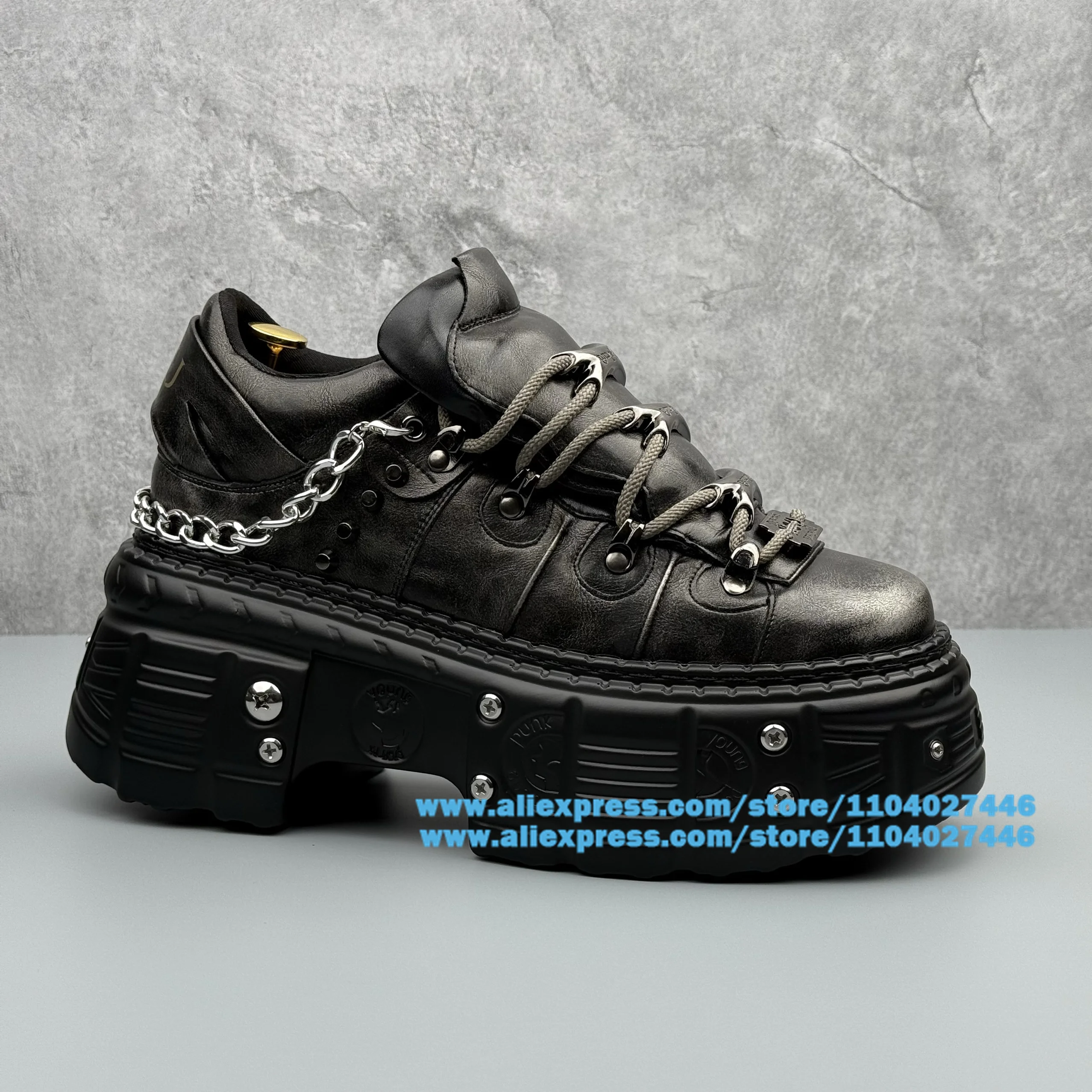 

Thick-Soled Men's Shoes Metal Chain Punk Rock Style Mixed Color Punk Rock Shoes Designer Newest Trendy Luxury Handmade Men Shoes