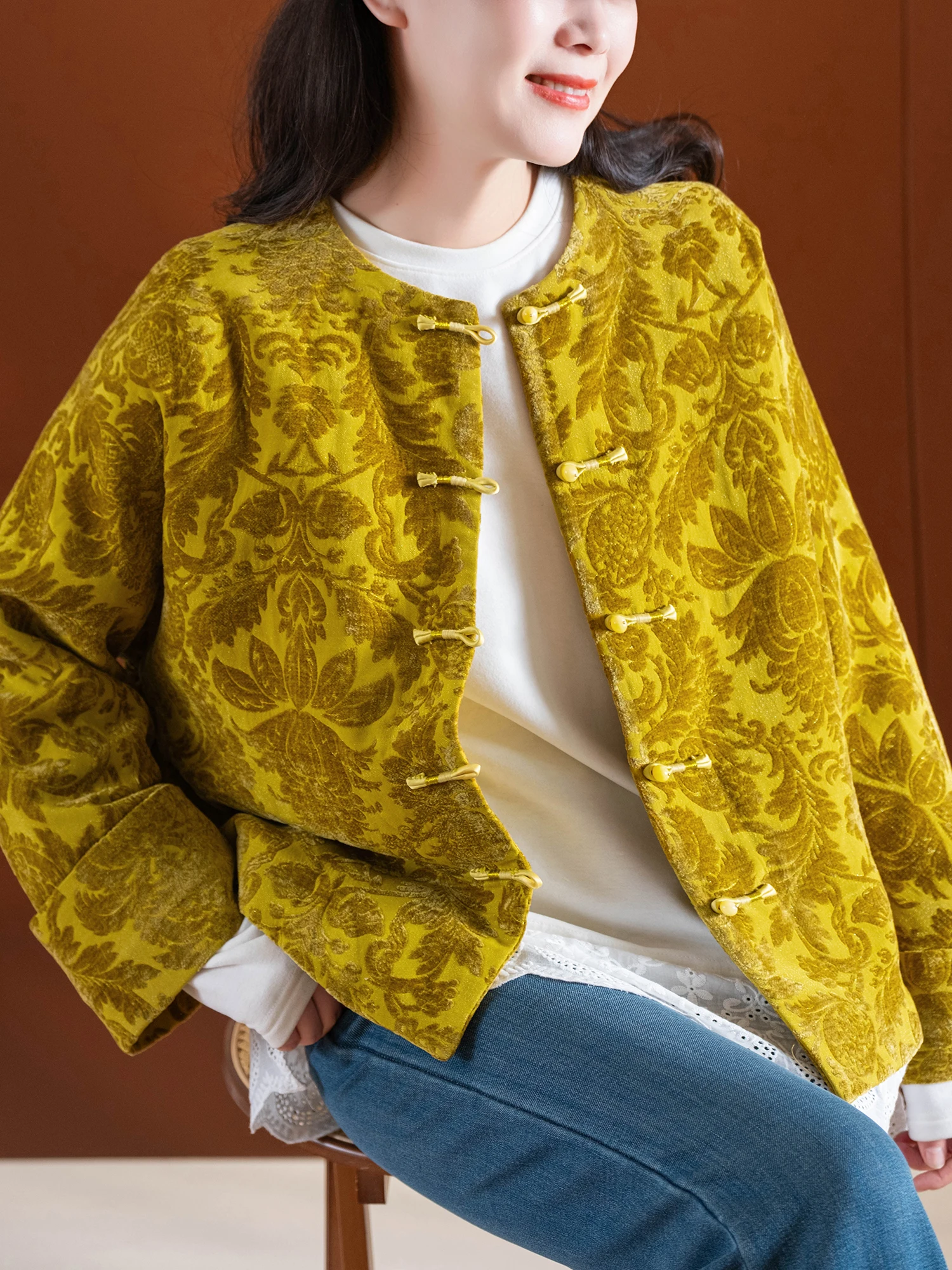 

Женское пальто Ele Plu из бархата с вышивкой, длинное, свободного кроя, в китайском стиле, для повседневной носки, зимняя мода