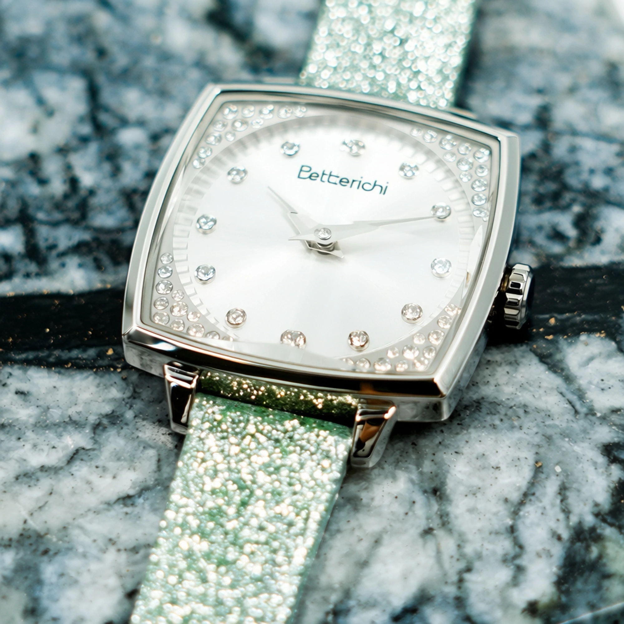 quartz watch stainless steel elegant watch waterproof women quartz watch  Luxury Top Gift Wrist Watch Luxury Women's Simple Squa