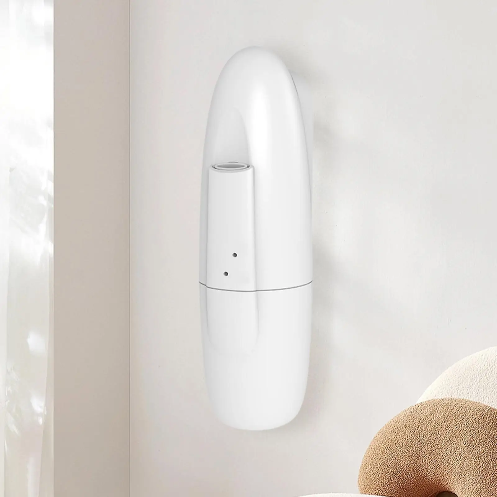Essential Oil Machine US Plug Adapter Fragrant Oil Humidifier Small Smart Aroma Diffuser for Home Toilet Bedroom SPA Living Room