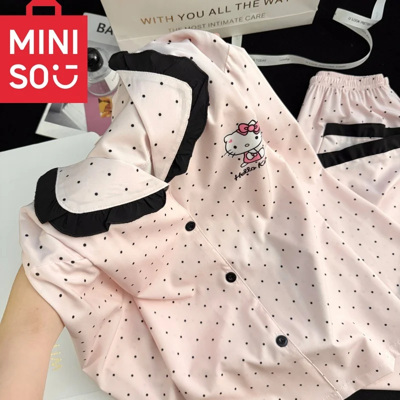 الكورية نمط مرحبا كيتي ملابس خاصة مجموعة النساء 2025 جديد لطيف دوت طباعة منامة طويلة الأكمام المتسكعون مطابقة الأسرة منامة نقطة