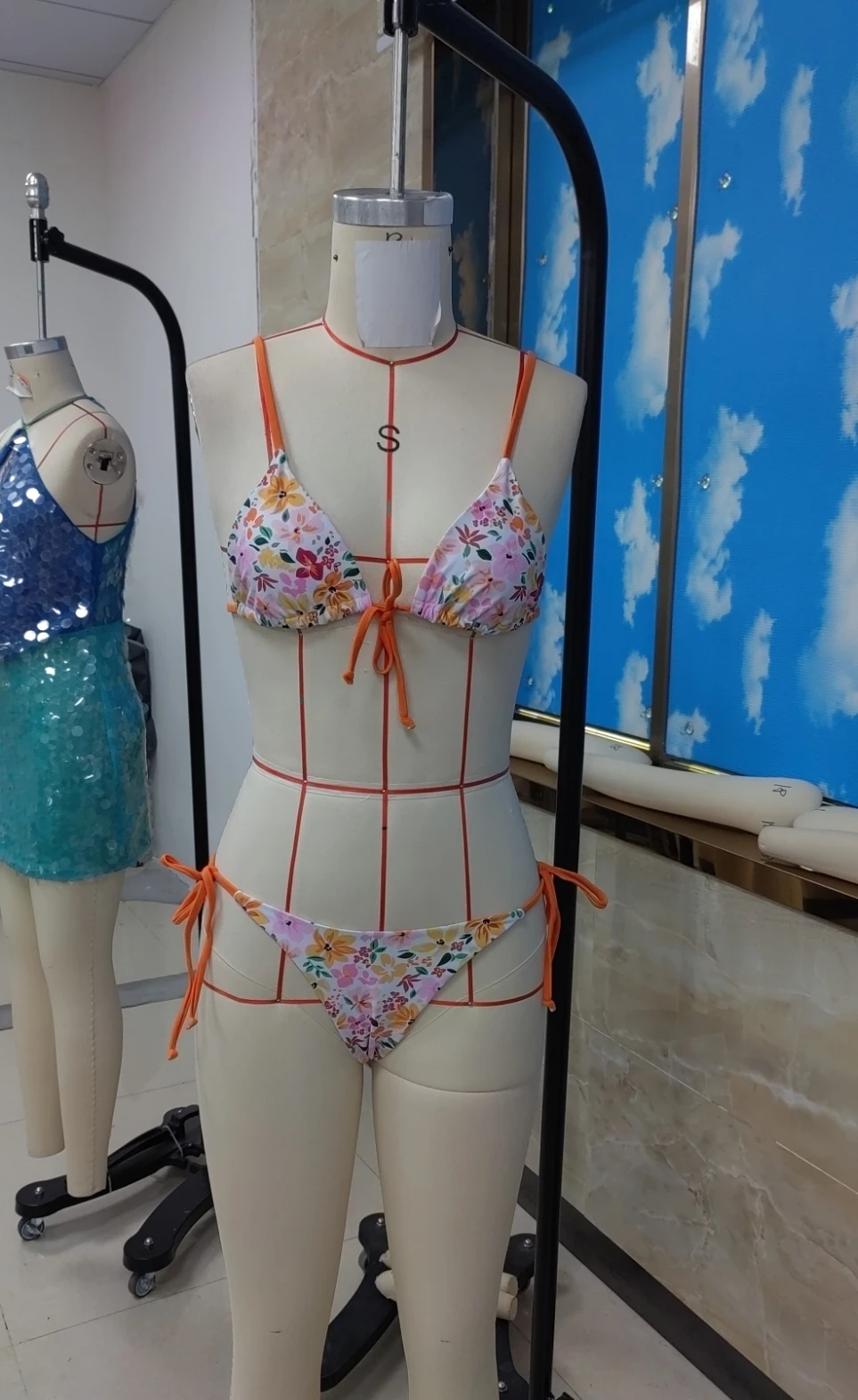 

Womens Bikini Swimsuits Floral Print Halter Tops with Thong 2 Pcs Set Stylish Bikini Bathing Suit
