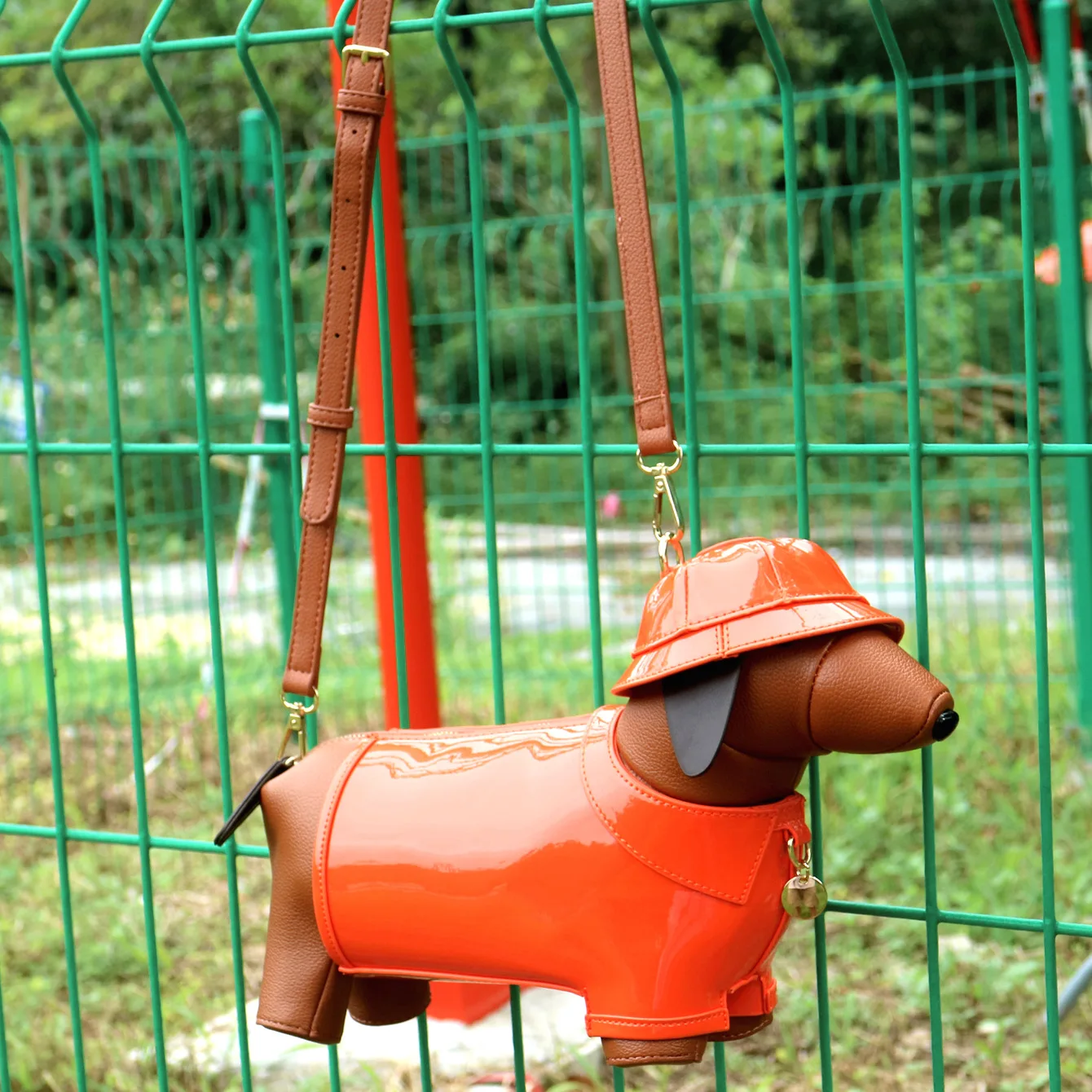 

Cute 3D Brown Dog Shaped Shoulder Bag Women's New Original Personalized Doll Animal Bag Crossbody Bag Small PU Backpack