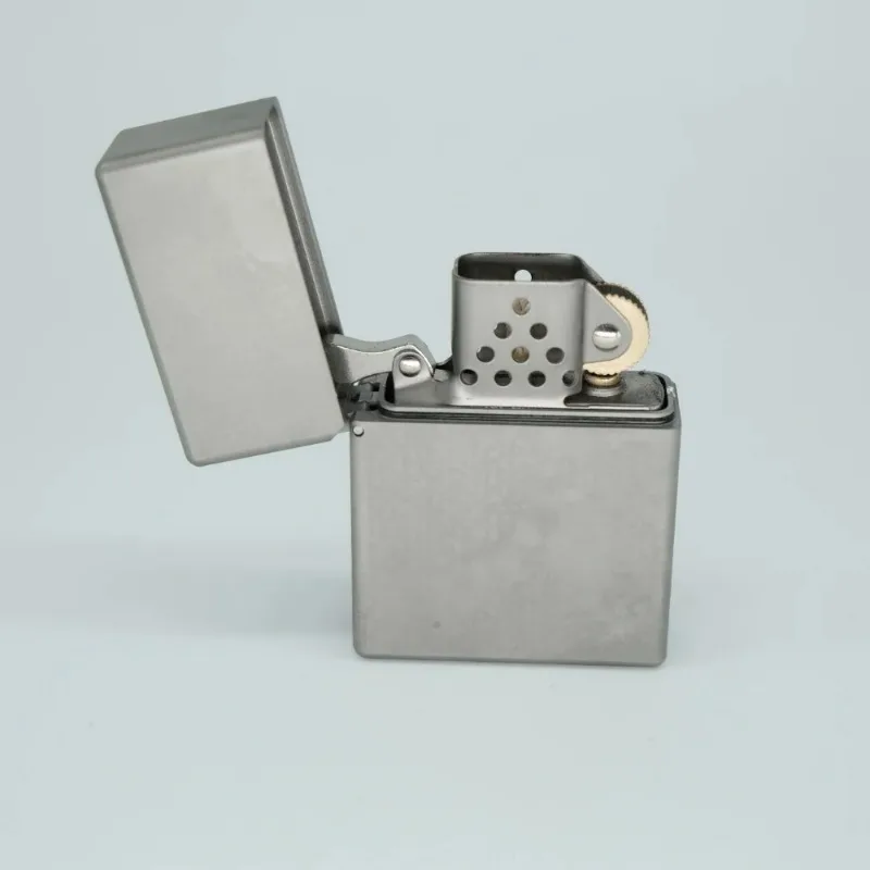 New titanium alloy shell with Zorro pure titanium liner fuel lighter,EDC integrated titanium alloy lighter,cigarette accessories