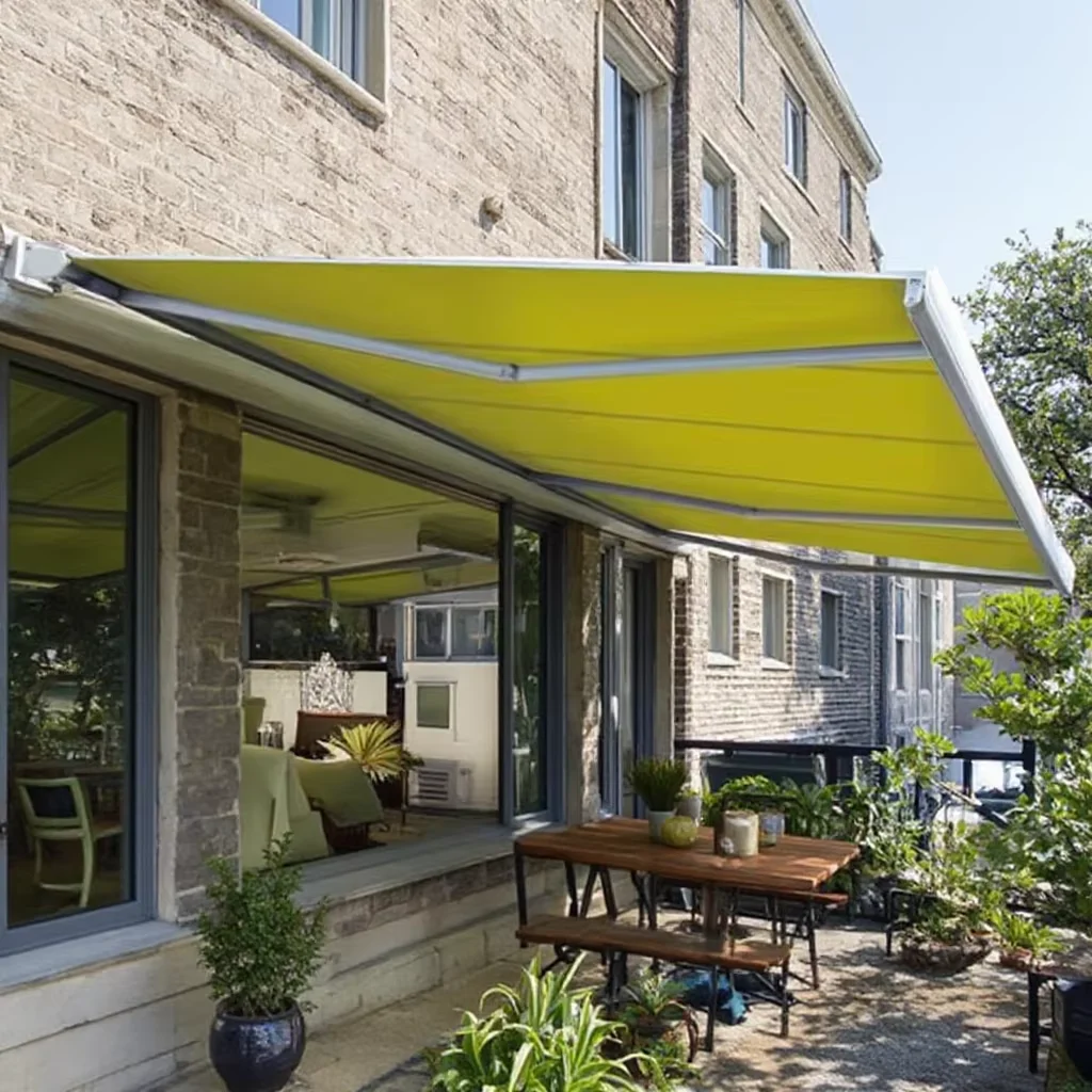 

Automatic Outdoor Waterproof White Frame Retractable Awning with PVC Sail Motorized Remote Control Rainproof Shade Function