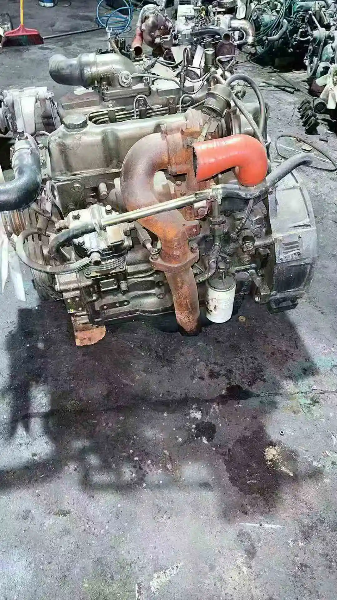 Used YUCHAI 4110, 4108 Complete Engine Assembly, In Good Working Condition