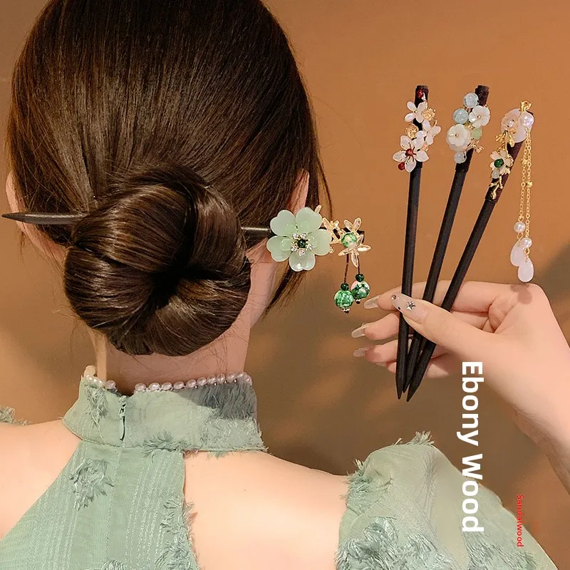 Elegant Wooden Tassel Hairpin Women's Traditional Chinese Style Hair Accessories Hanfu Step-Rock Hairpin Headwear