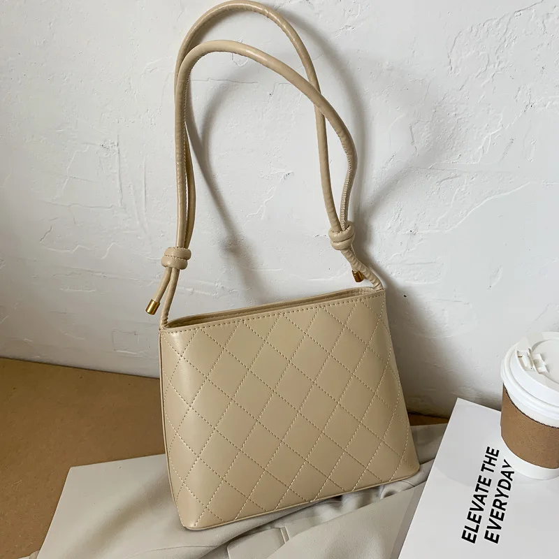 Quilted Design Squa…