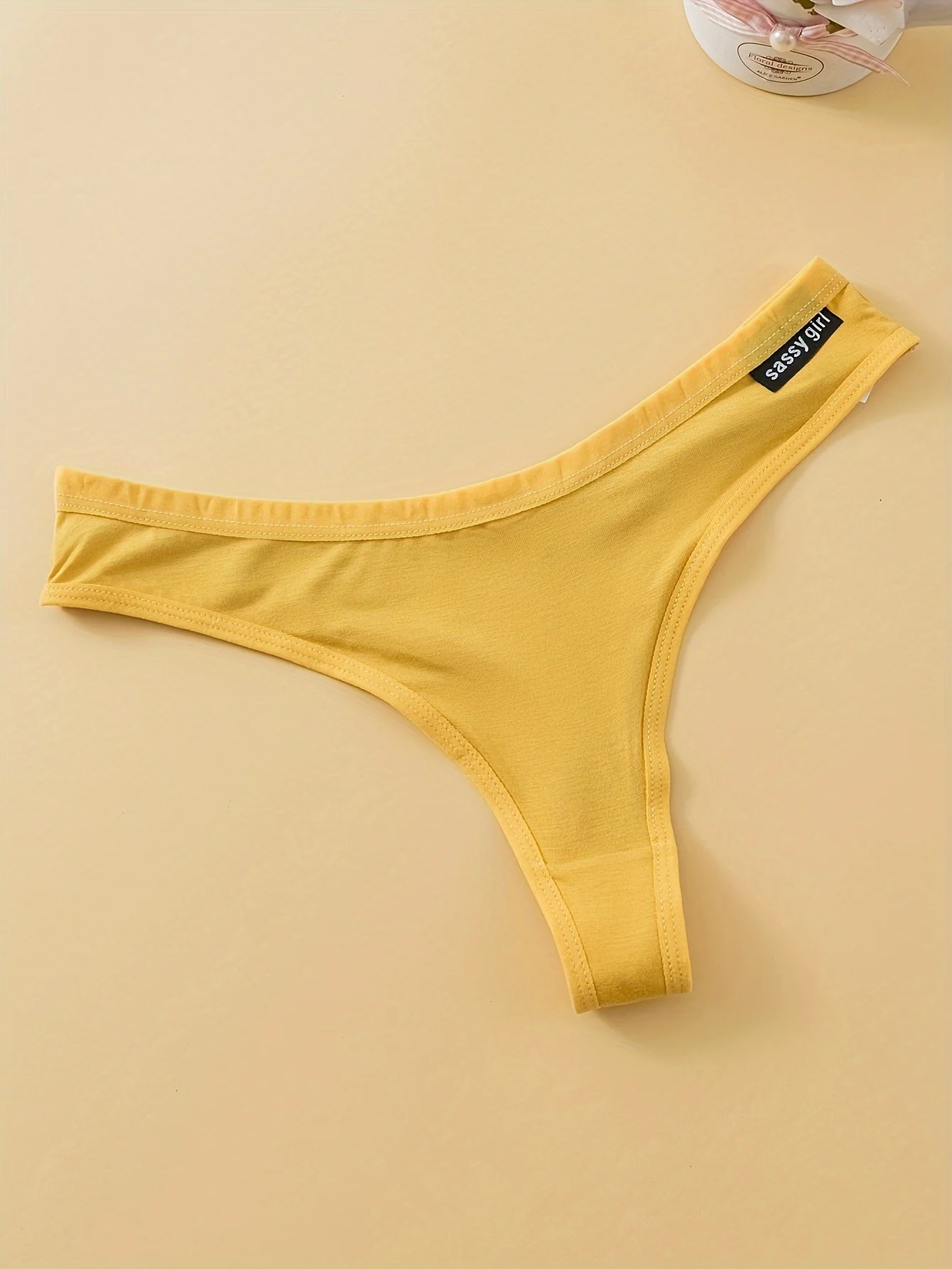 Комплект из 5 предметов: приятные для кожи и удобные женские стринги из модального хлопка, мягкая ткань и модное женское нижнее белье.