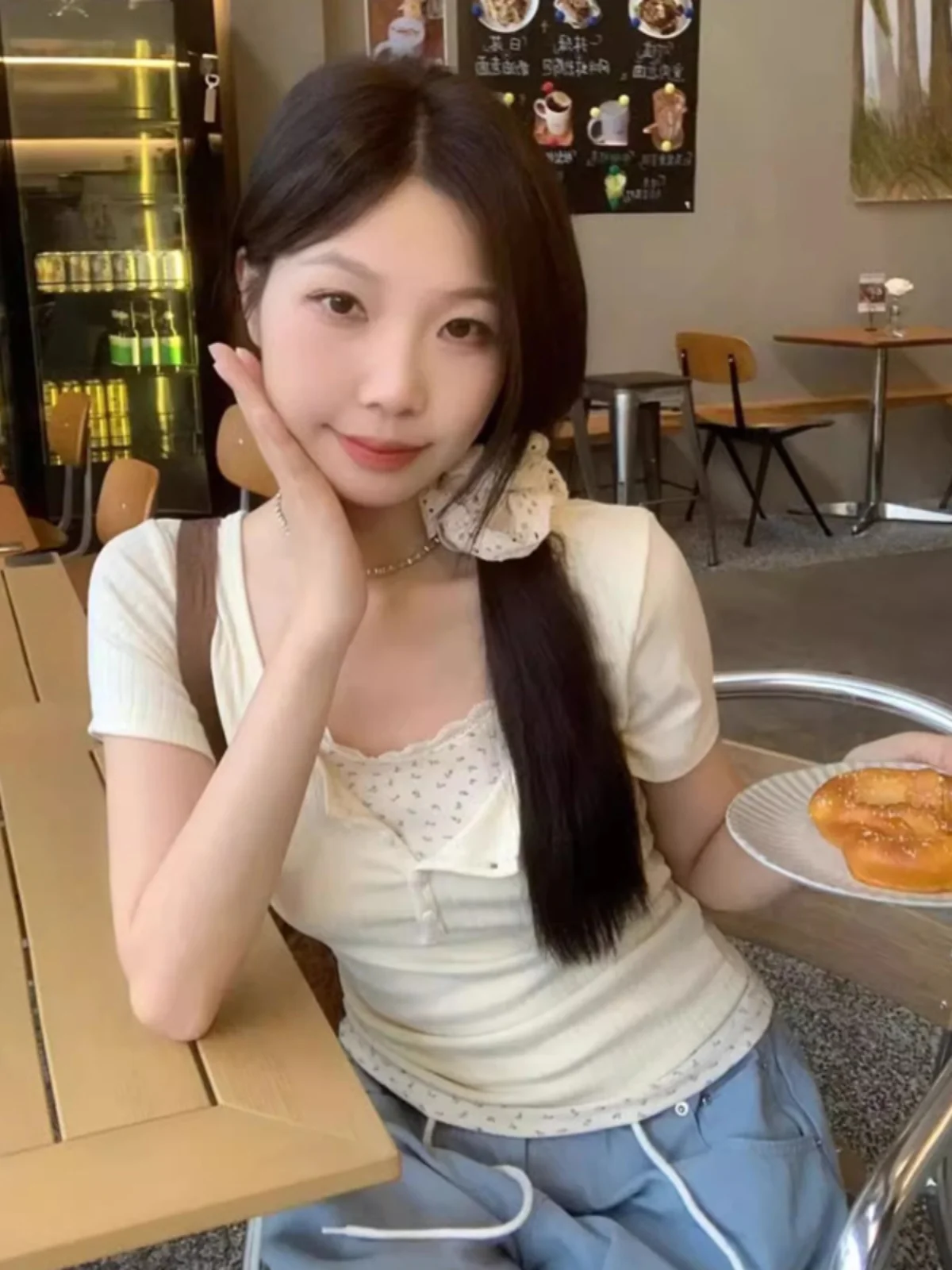Summer Commute Lace Trim Fake Two-Piece Slimming Top Women's Outerwear Conceal Meat Korean Sle round Neck Short Sleeve T-shirt