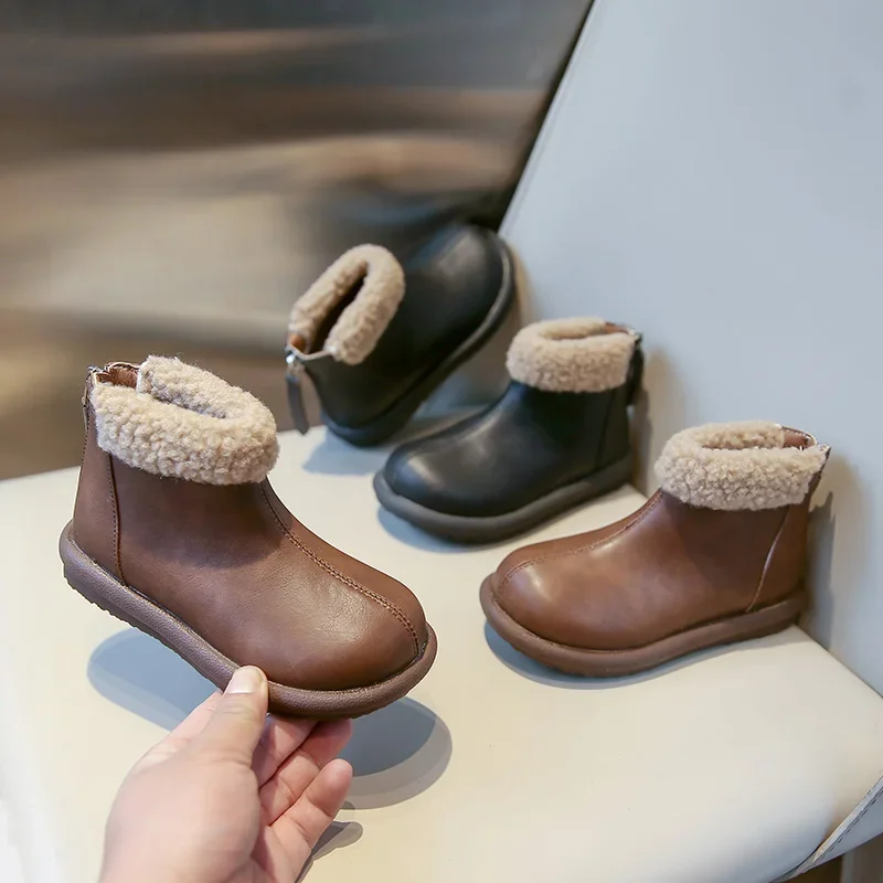 

Girls Ankle Boots Suede Warm Round Toes Sweet Kids Short Boots Soft Sole 2025 Winter New Children Leather Boots Non-slip Elegant