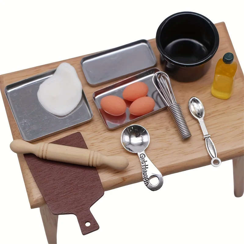 

1set 1:12 Scale Dollhouse Mini Baking Cake Set Model Ornaments Miniature Baking Accessory Rolling Pin and Egg Beater Prop Model