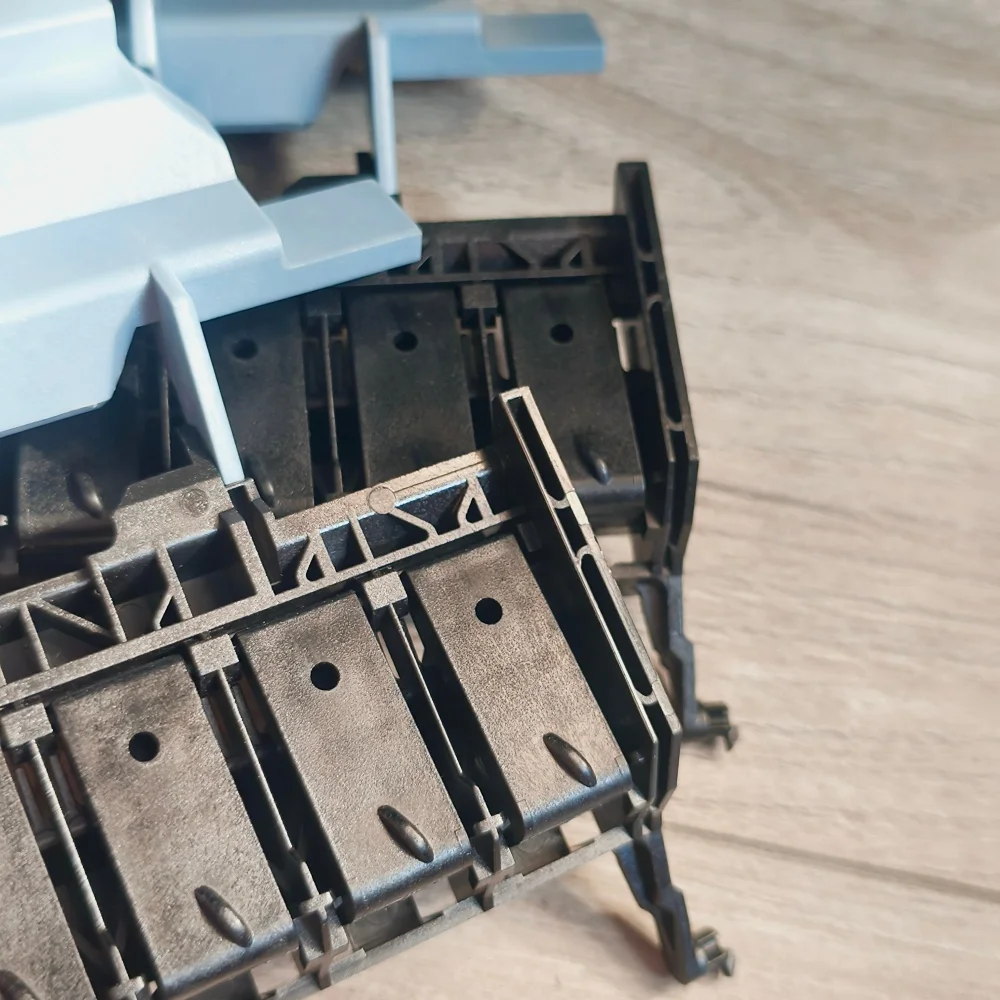 

Крышка каретки в сборе для плоттера HP DesignJet 10 20 30 70 90 100 110 120 130; верхняя крышка печатающей головки