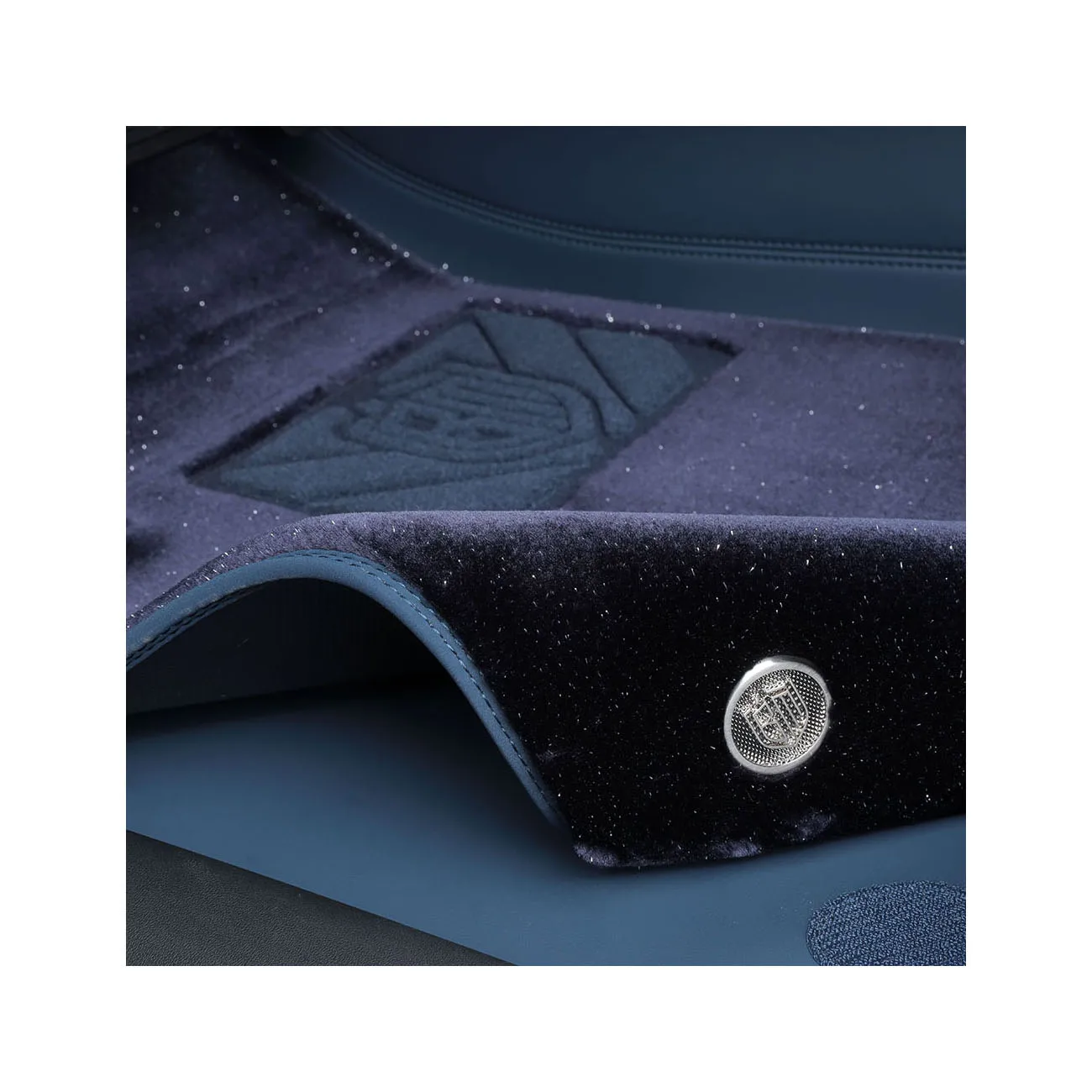 

Высокоиндивидуальные двухслойные автомобильные коврики из кожи наппа, мягкий кашемировый ковер, нескользящий для игрушки ota T esla VW, включая Tucson