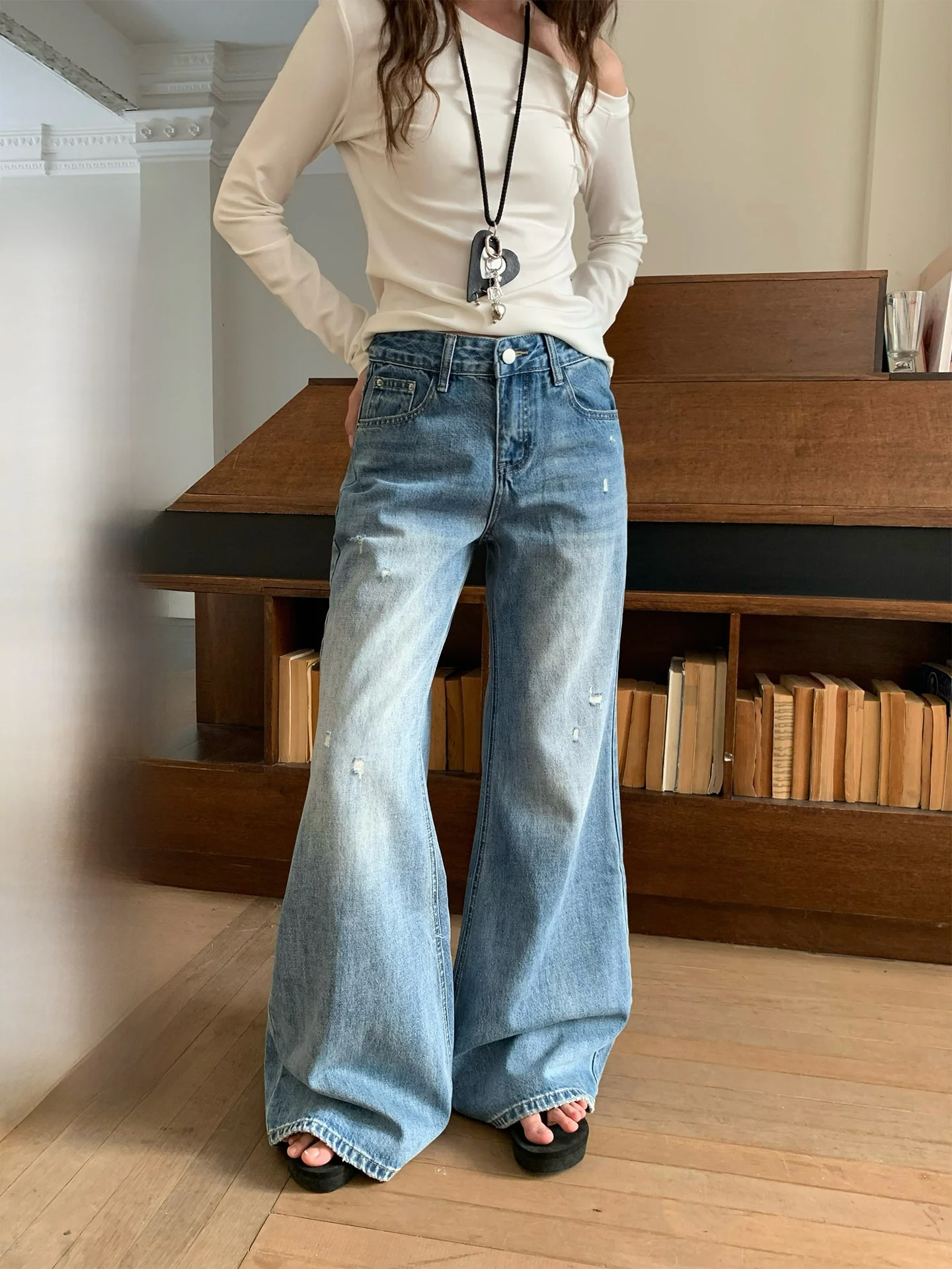 

Женские джинсы-клеш синего цвета в винтажном стиле, свободного кроя, с широкими штанинами, на талии с завязками, для повседневной носки, весна-лето