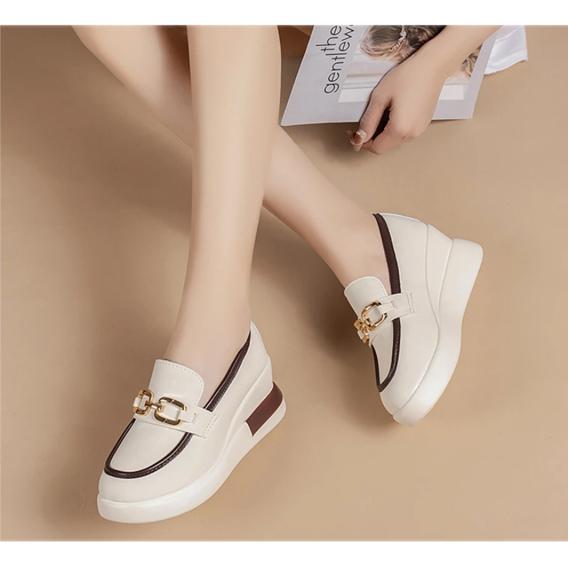 Chunky Loafers Women Genuine PU Leather Platform Shoes Round Toe Metal Chain Slip on Ladies Light Flats Handmade Sneakers 2024