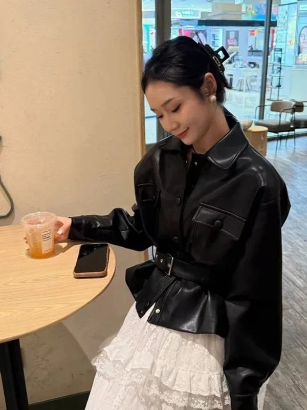 

Retro Versatile Unique Design Long Sve Leather Jaet Women's Ele Chic Sli Coat Top Button Decor Commute Sle Loo...