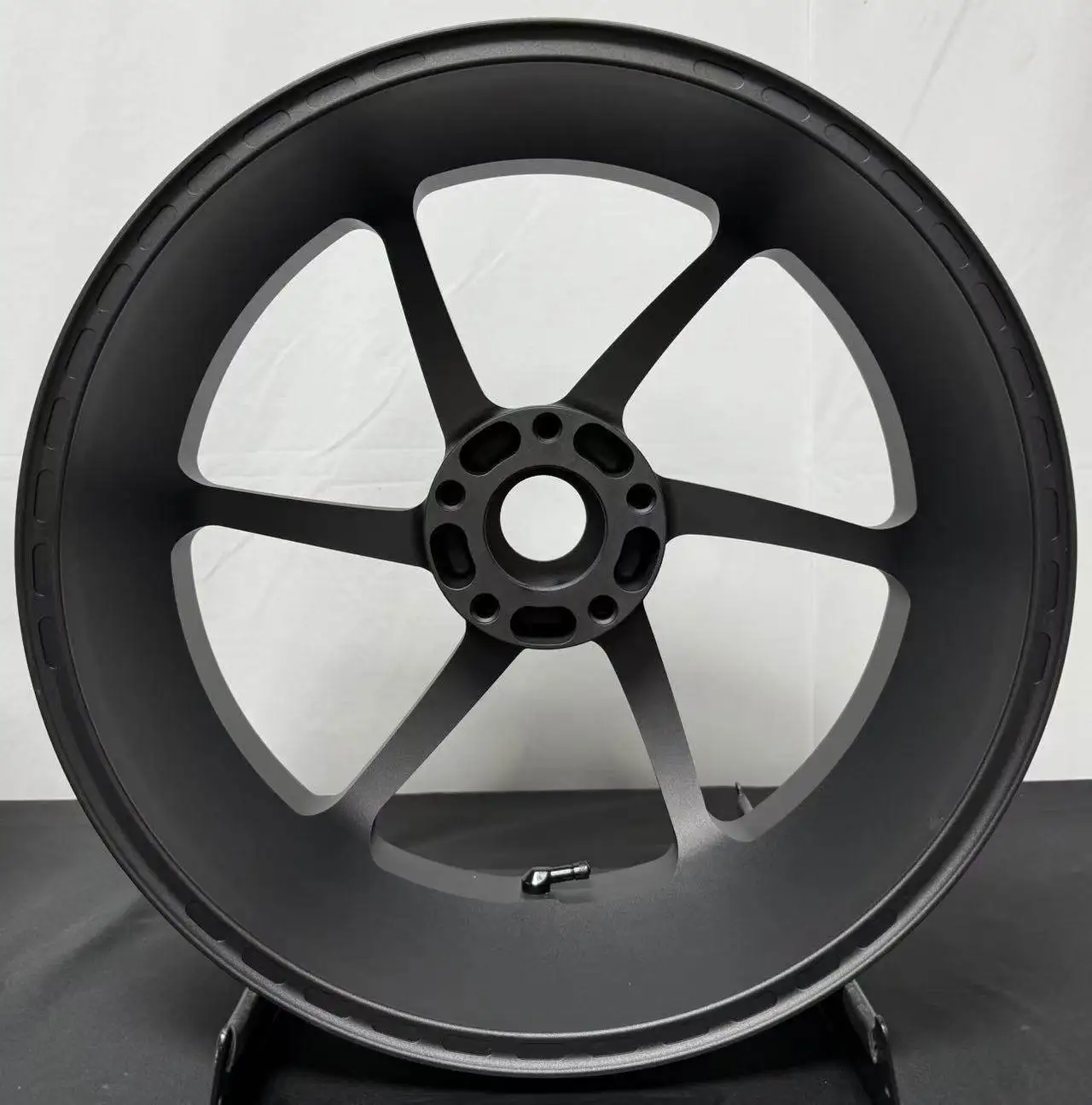 Suitable for  1290 Super Duke R Forged Modified Racing Motorcycle Wheel Rim Front Rear 17 Inch Manufacturer Wheel Hub