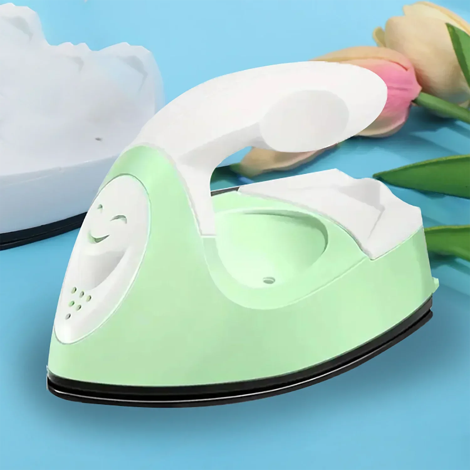 

Mini Craft Iron Mini Hot Press Mini Iron Portable Handheld Small Iron with Charging Base Accessories - Bead Accessories