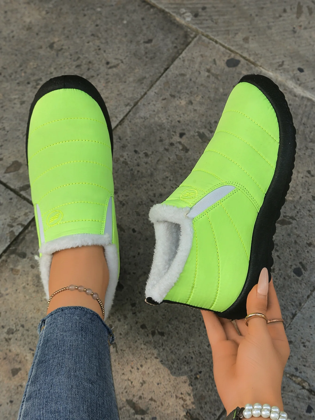Damen-Winterstiefel 2025: Neue wasserdichte Plüsch-Schneestiefel für Damen – Warmhaltend, im Angebot mit kostenlosem Versand – Detail 25