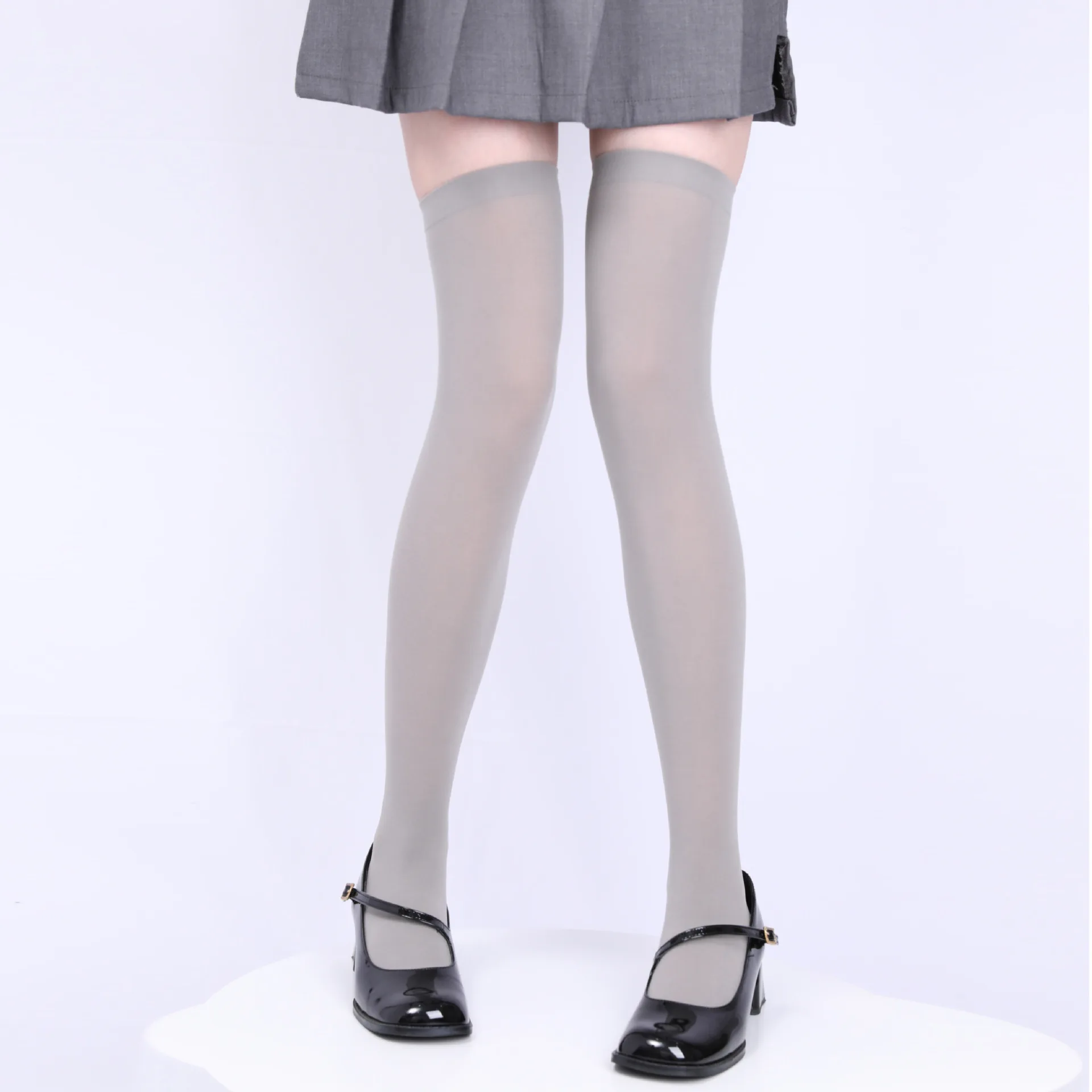 Bas transparents de couleur unie, Costume de Cosplay, uniforme JK, accessoire, robe Lolita, bonneterie haute, chaussettes hautes pour filles mignonnes