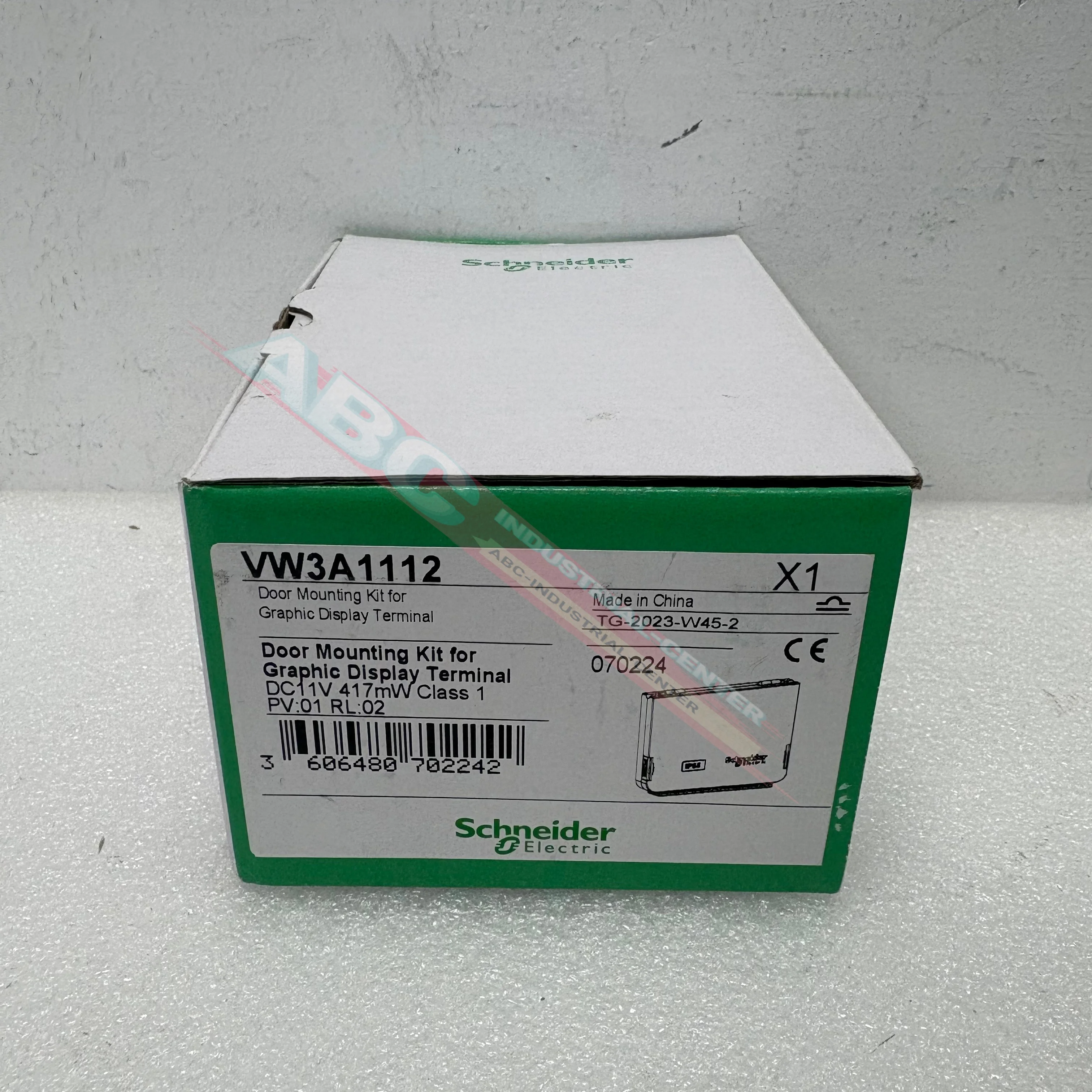 

New original VW3A1112 Panel fittings