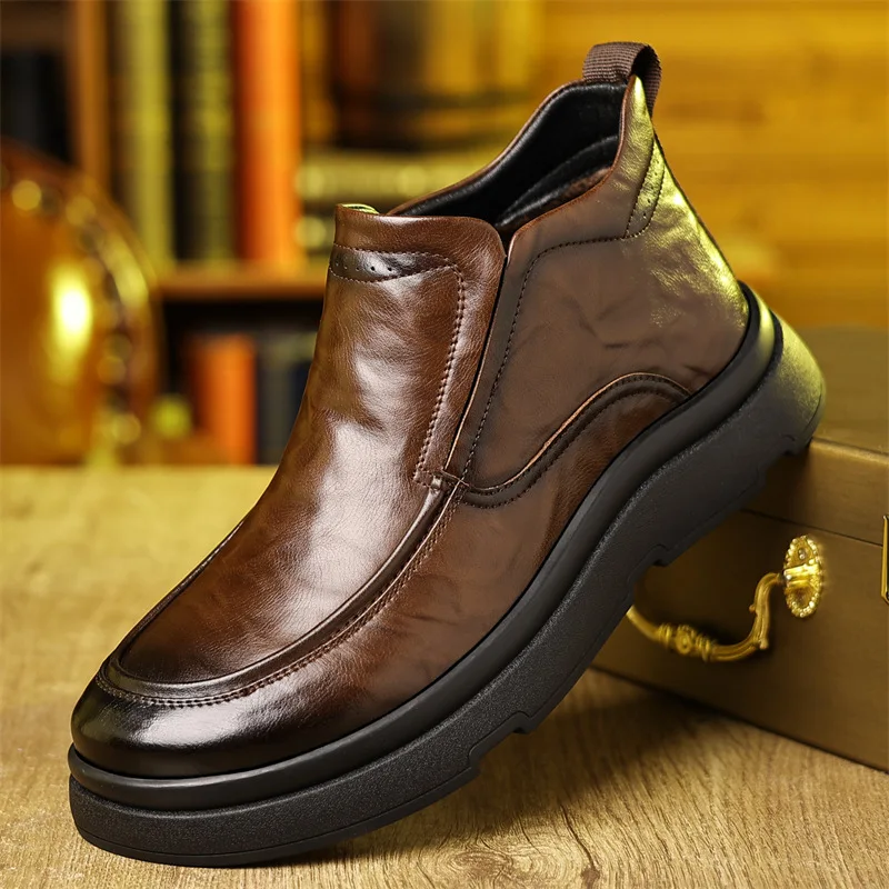 

Winter Thickened Plush Lined Slip-On Cotton Shoes for Men Dad Style Casual Sneakers round Toe Rubber Outsole Pure Color