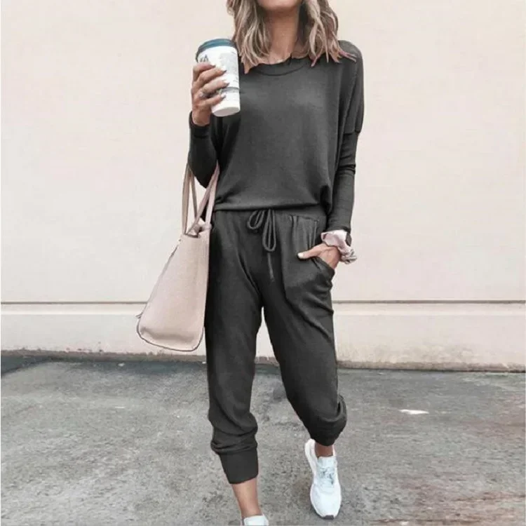 Women's Two Piece Outfit Long Sleeve Crewneck Pullover Tops and Long Pants Tracksuit