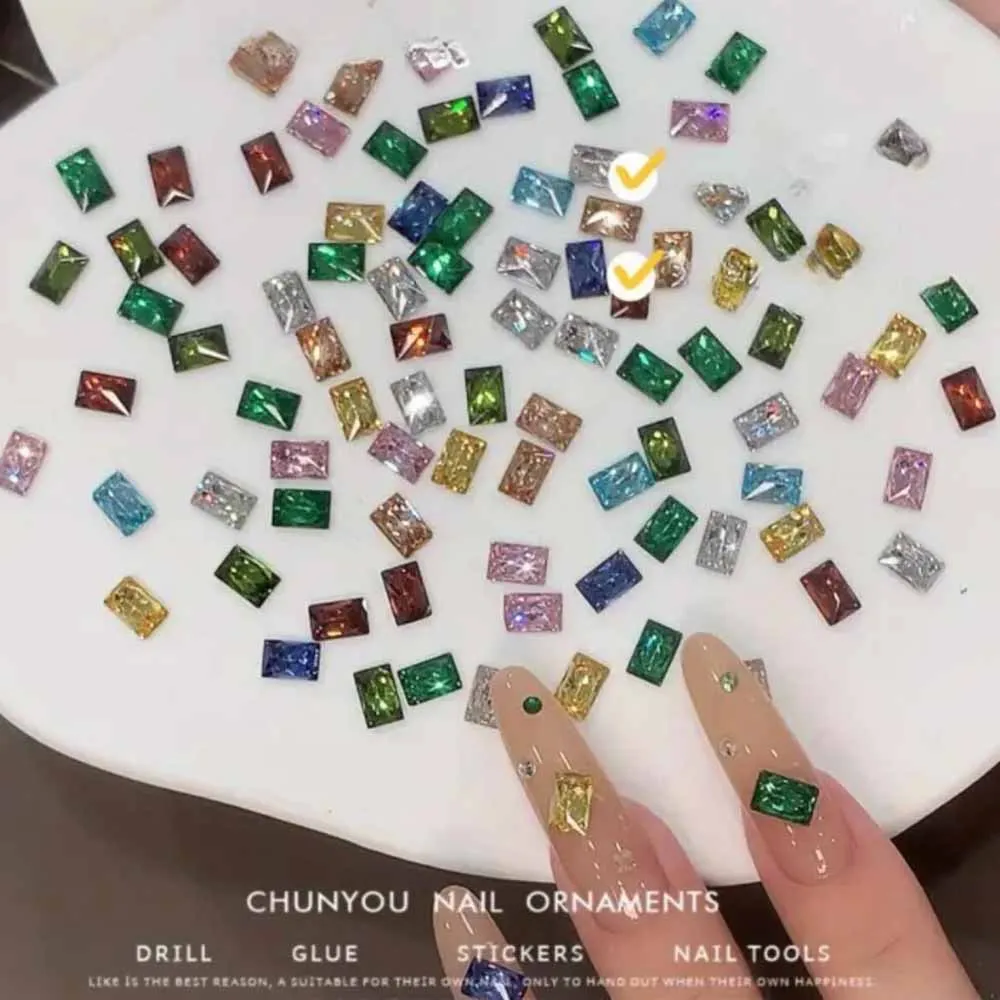 50 szt. Kwadratowe Kolorowe Cyrkonie Ozdoby do Paznokci Mini Błysk Niebieski Różowy Zielony Dekoracja Paznokci Brokat Geometryczny Kryształ Manicure Akcesoria