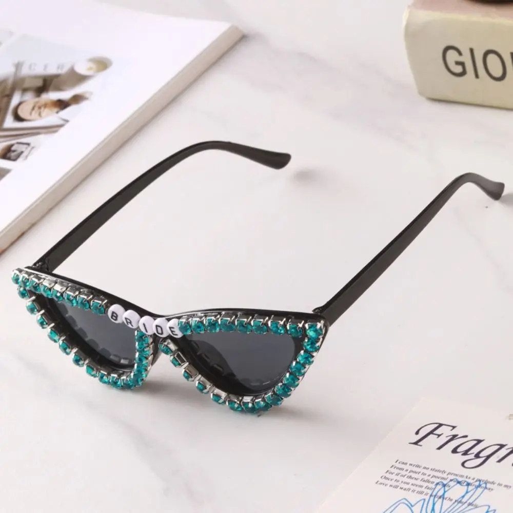 Cat's Eye Frame Bridal Sunglasses Outdoor Rhinestone Decoration Black Shades Glasses Sun-Protective Travel Bride Eyewear