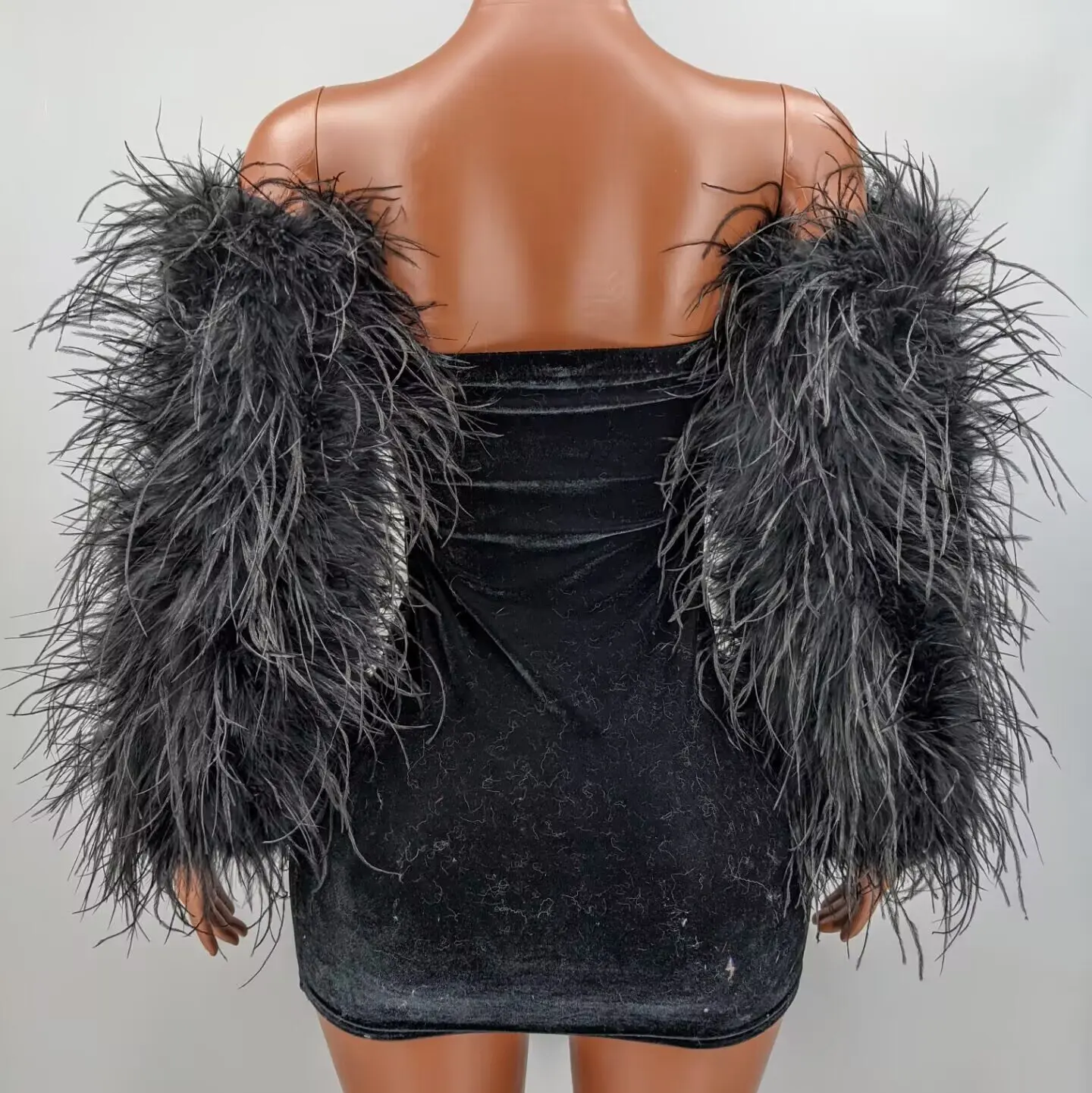 Women Black Real Ostrich Feather Long Arm Cuffs Fluffy Sleeve Covers Wedding Party Club Prom Costume Accessories 23A0401